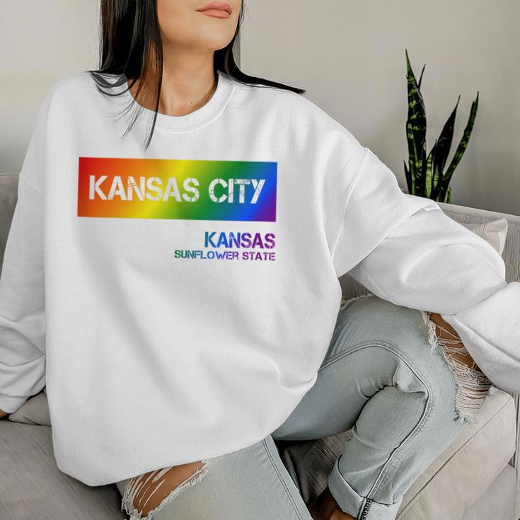 Kansas City Kansas Vintage Lgbtqai Rainbow Women Sweatshirt Gifts for Her