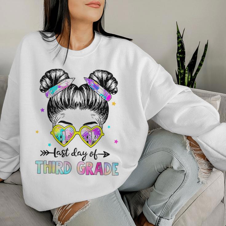 Last Day Of Third Grade Girls Messy Bun Last Day Graduation Women Sweatshirt Gifts for Her