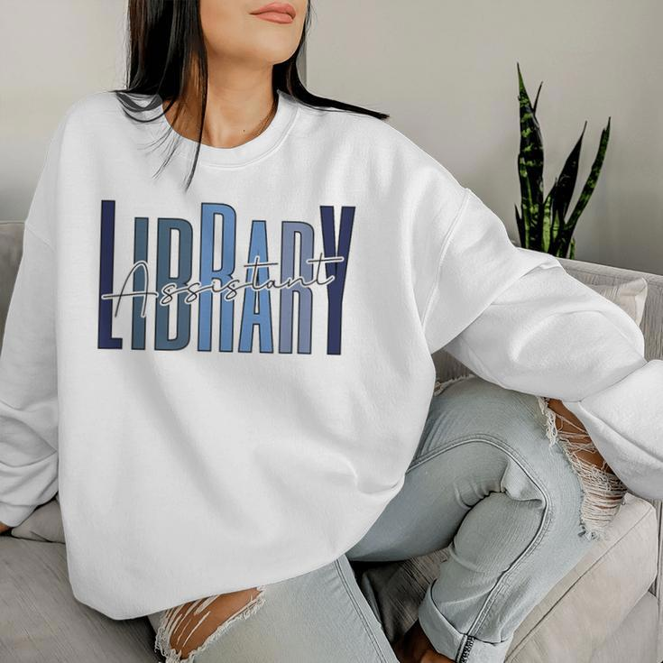 Librarian Vintage Book Reader Library Assistant Women Sweatshirt Gifts for Her