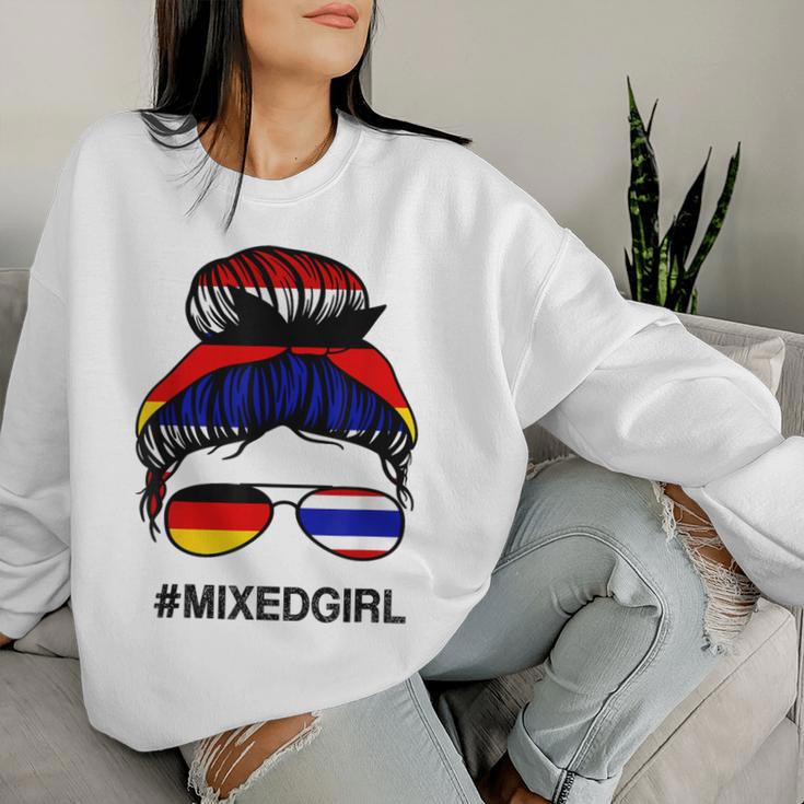 Thailand Deutschland Flagge Thai Deutsch Messy Bun Sweatshirt Frauen Geschenke für Sie