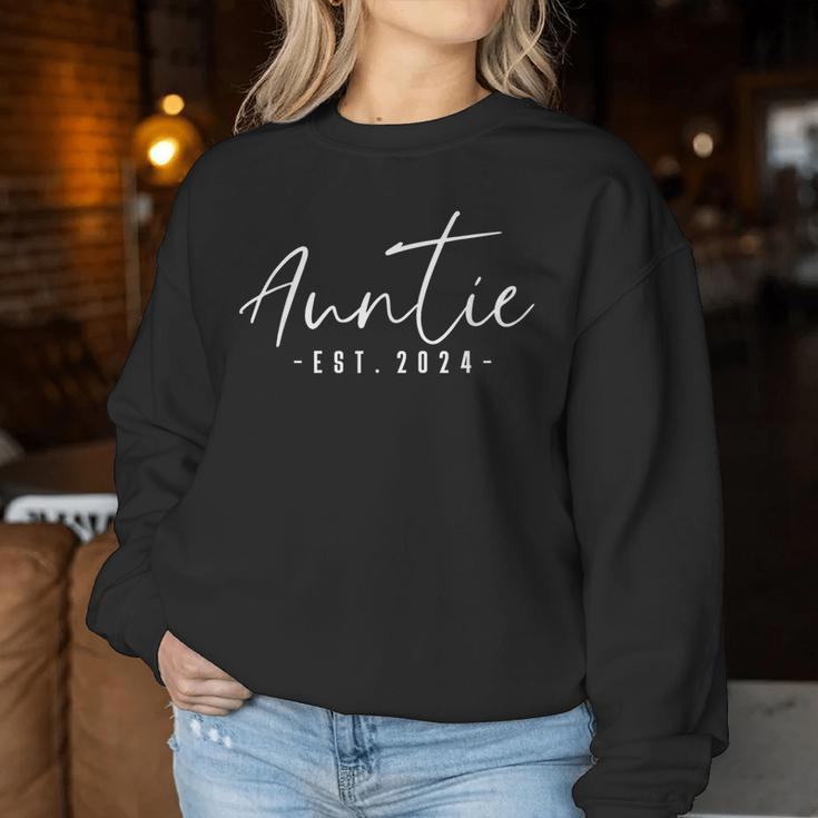 Auntie Est 2024 Auntie To Be New Aunt Pregnancy Women Sweatshirt Funny Gifts