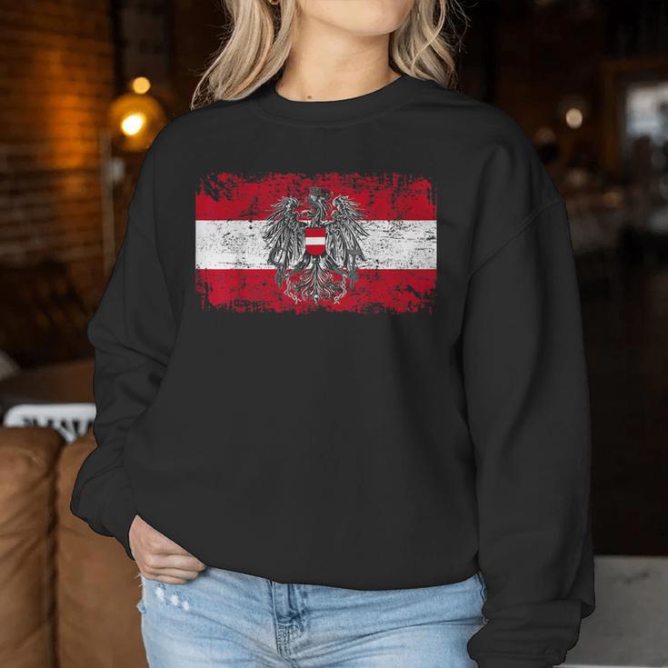 Austrian Flag For And Women Sweatshirt Frauen Lustige Geschenke