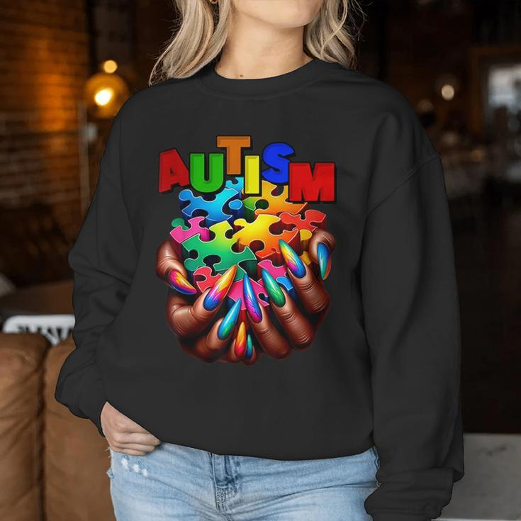 Autism Awareness Hand Black Woman Autism Mom Puzzle Piece Women Sweatshirt Funny Gifts