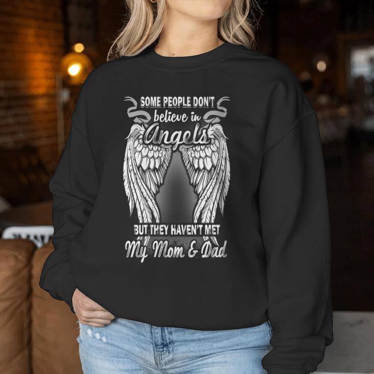 Damen Manche Menschen Glauben Nicht An Angel Sie Haben Mama Papa Nicht Getroffen Mit-Ausschnitt Sweatshirt Frauen Lustige Geschenke