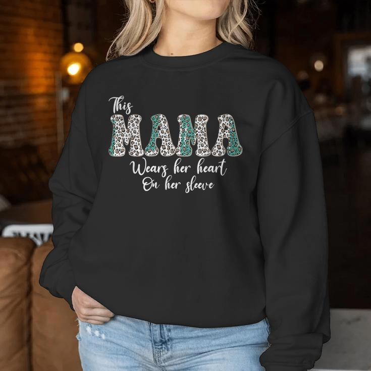 Diese Mama Trägt Ihr Herz Auf Dem Ärmel Lustiger Muttertag Sweatshirt Frauen Lustige Geschenke