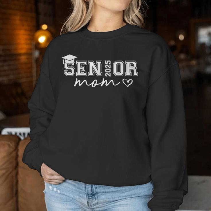 Proud Mom Senior 2025 Cute Heart Class Of 2025 Graduate Women Sweatshirt Funny Gifts
