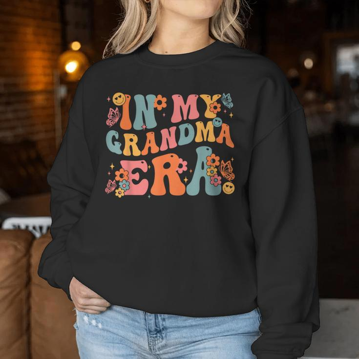 Retro Groovy In My Grandma Era Baby Announcement Women Sweatshirt Funny Gifts