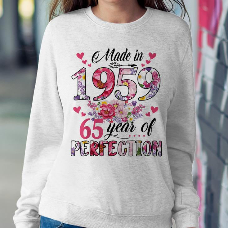 Made In 1959 Floral 65 Year Old 65Th Birthday Women Women Sweatshirt Unique Gifts