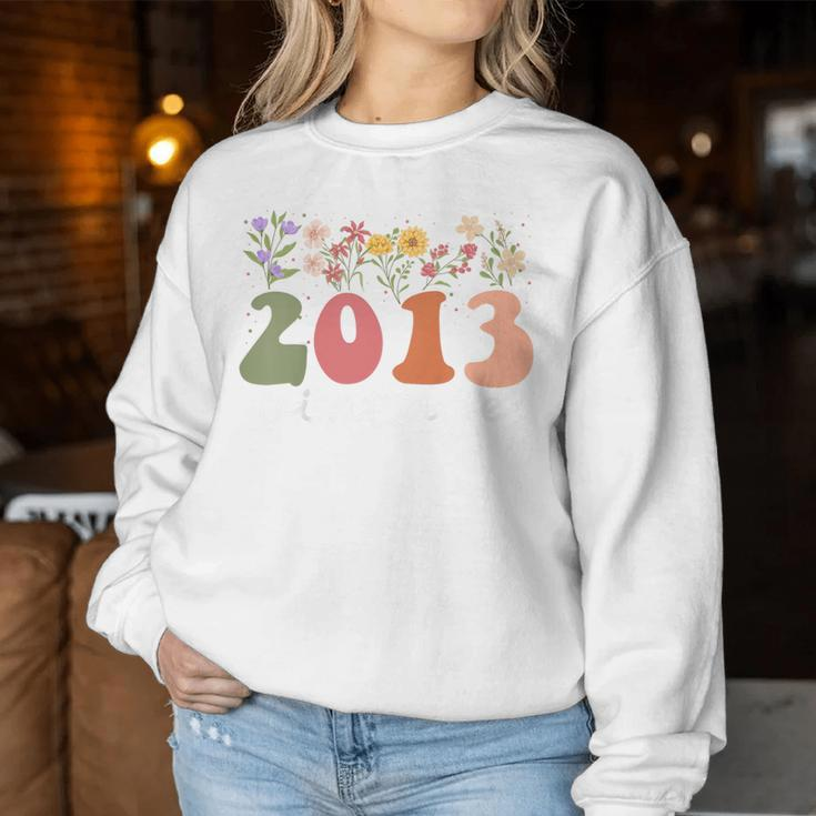 Youth Vintage 2013 Flower 11Th Birthday 11 Years Old Girl Women Sweatshirt Unique Gifts