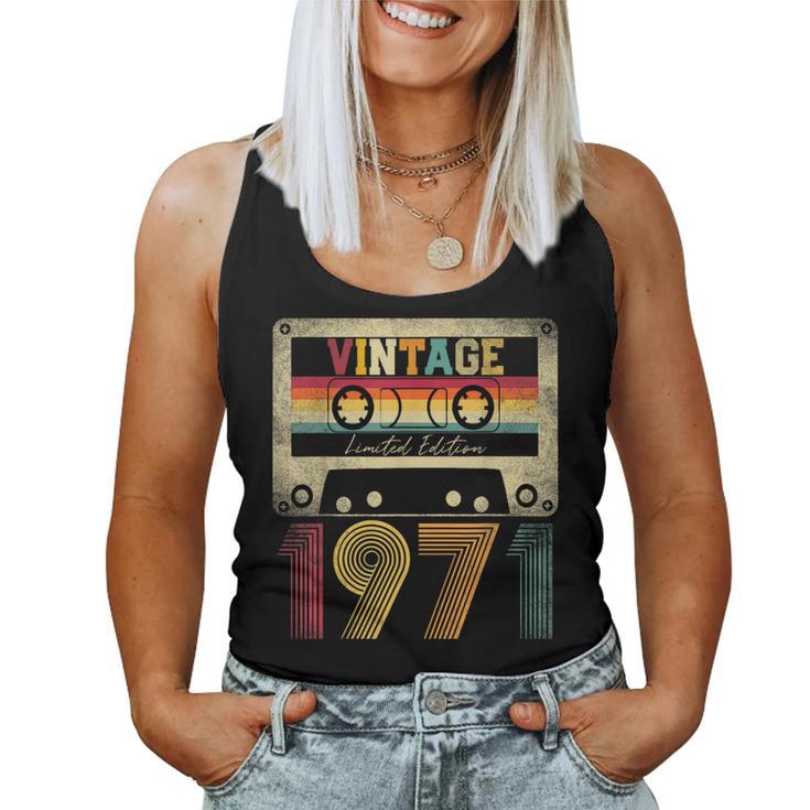 52Nd Birthday Vintage 1971 52 Years Old Retro Women Tank Top