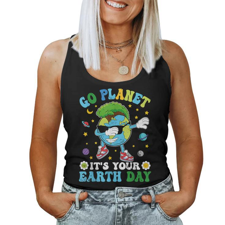 Dabbing Earth Day 2024 Groovy Go Planet It's Your Earth Day Women Tank Top