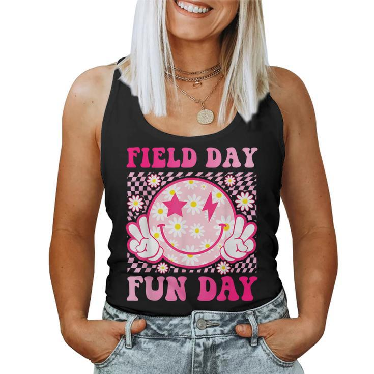 Field Day Fun Day Field Trip Retro Groovy Teacher Student Women Tank Top