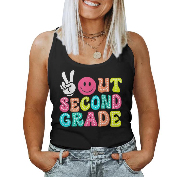 Peace Out 2Nd Grade Graduation Class 2024 Last Day Of School Women Tank Top