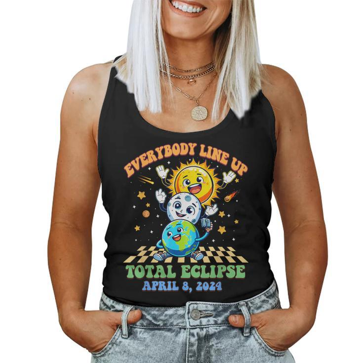 Retro Groovy Everybody Line Up Total Solar Eclipse 2024 Women Tank Top