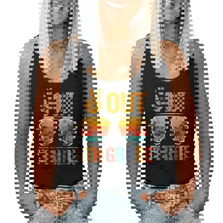 Retro Peace Out 5Th Grade Groovy Happy Last Day Of School Women Tank Top