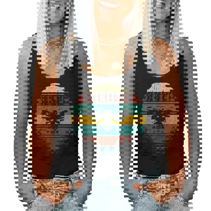 Retro Vintage Beekeeper Bee Keeper Beekeeping Bee Women Tank Top