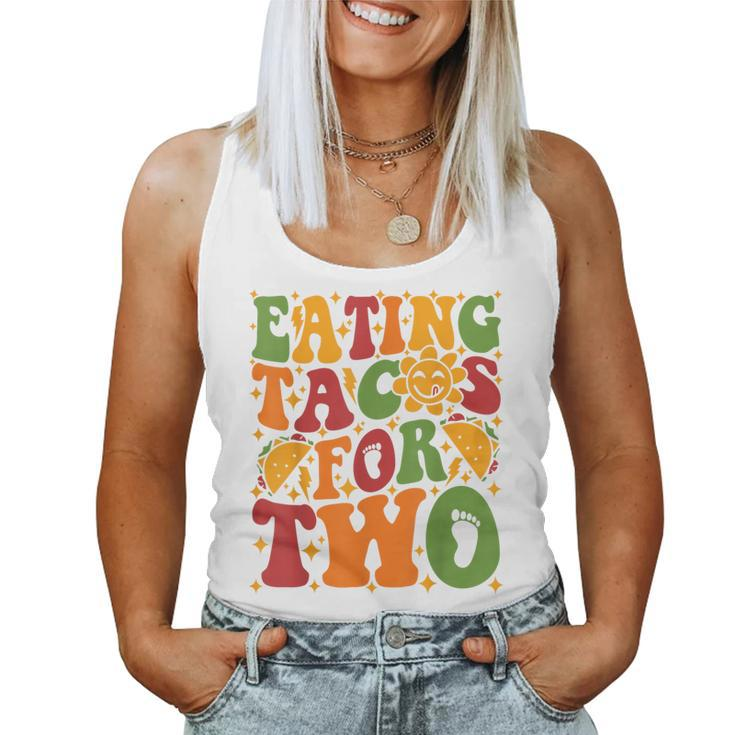 Groovy Pregnant Mom Pregnancy Eating Tacos For Two Women Tank Top