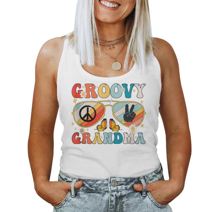 Groovy Grandma 70S Vibe Bday Colors Groovy Peace Sign Women Tank Top