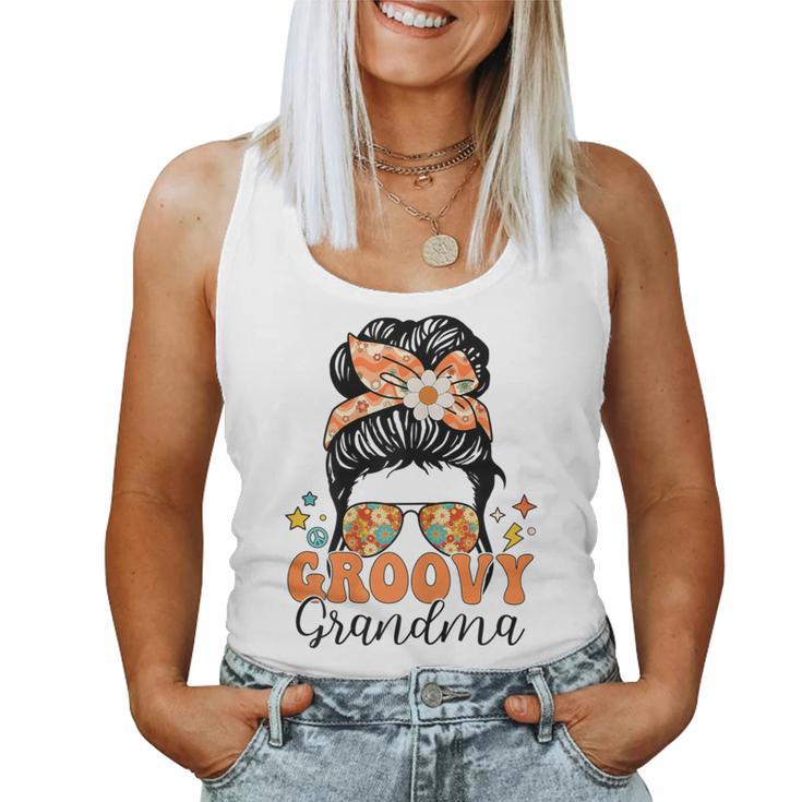 Retro Groovy Grandma Messy Bun Mother's Day Hippie Flower Women Tank Top