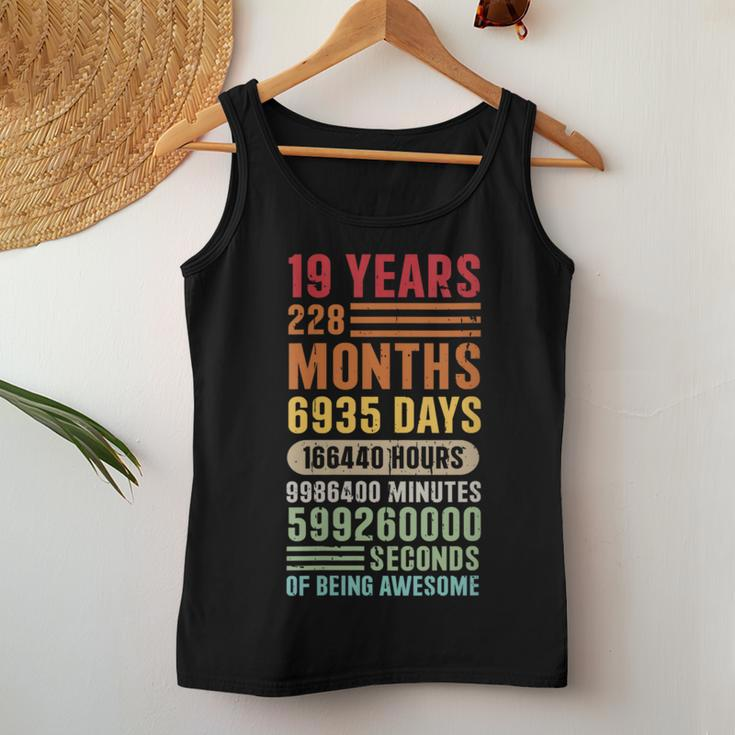 19 Years 228 Months Of Being Awesome Vintage 19Th Birthday Women Tank Top Unique Gifts