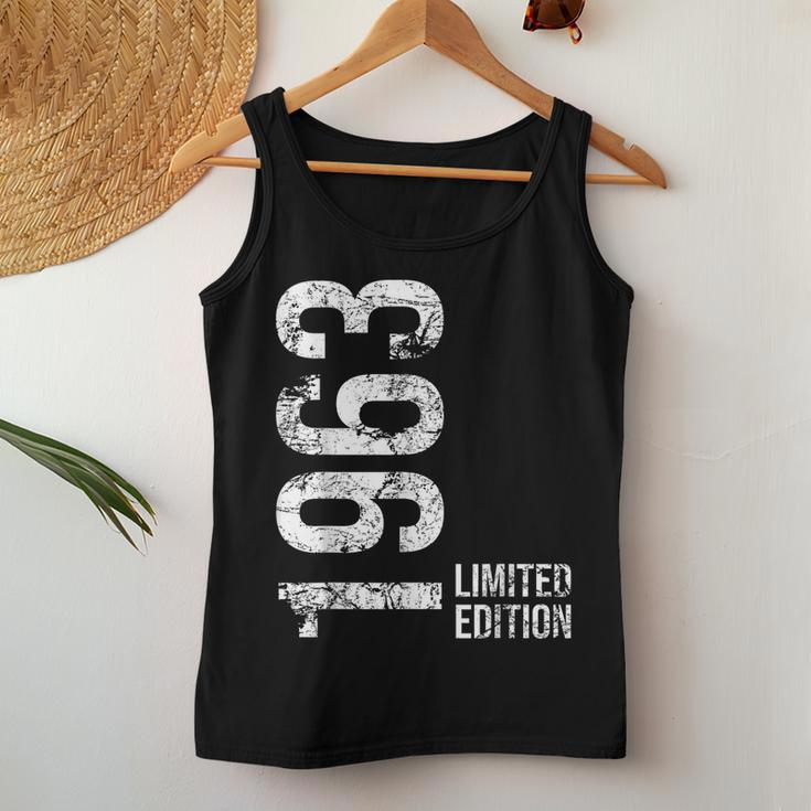 61St Birthday 61 Years Old Man Woman Vintage 1963 Women Tank Top Unique Gifts