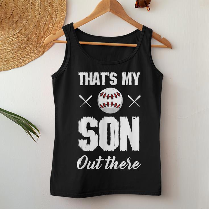 Baseball Mama Papa Lustig Das Ist Mein Sohn Da Draußen Baseball Tank Top Frauen Lustige Geschenke