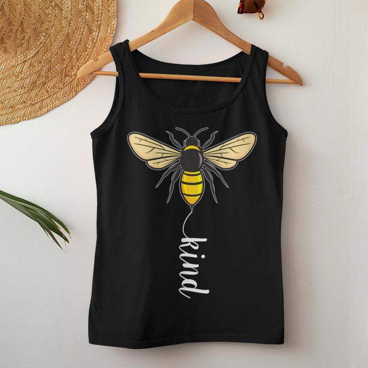 Bee Kind Bees Beekeeper Bee Beekeeping Bee Whisperer Tank Top Frauen Lustige Geschenke