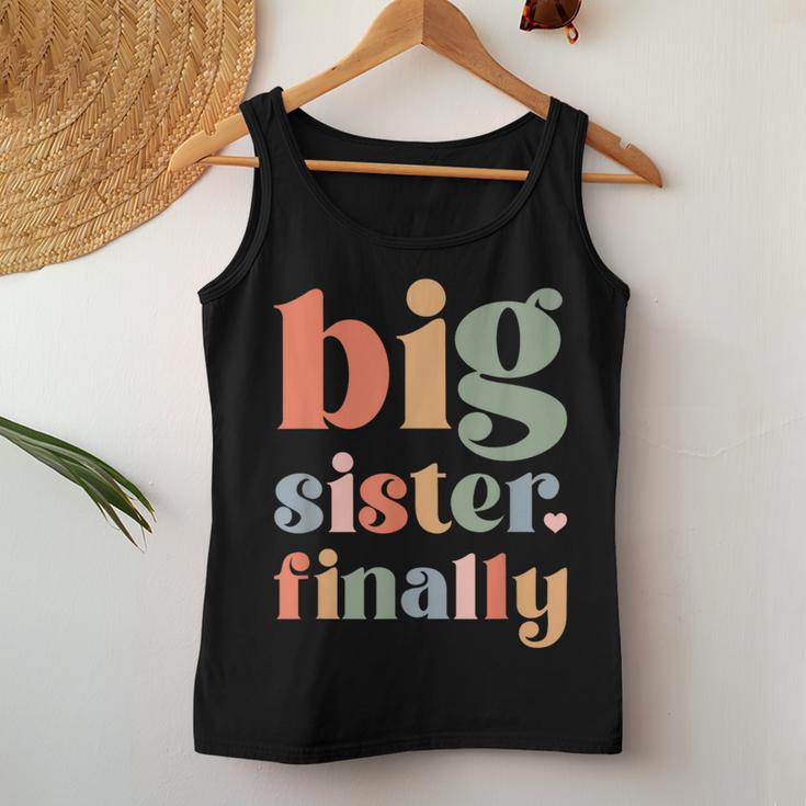 Big Sister To Be 2024 Finally Promoted To Big Sister 2024 Women Tank Top Unique Gifts