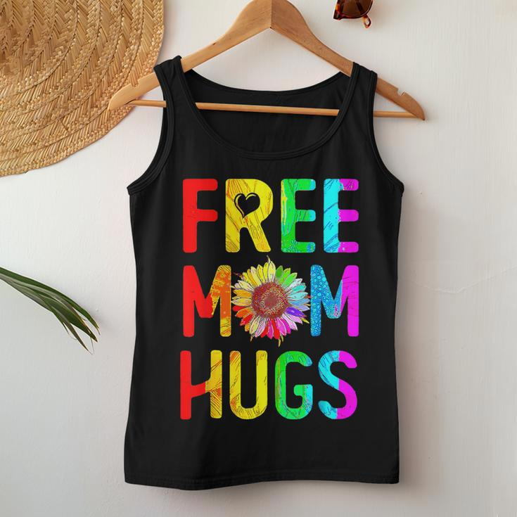 Free Mom Hugs Gay Pride Lgbt Daisy Rainbow Flower Mother Day Women Tank Top Funny Gifts