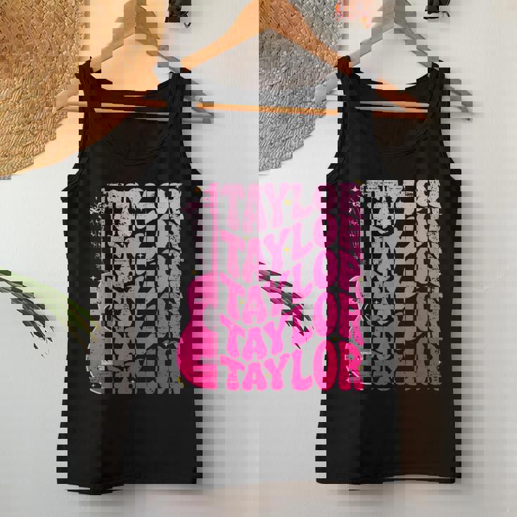 Girl Retro Taylor First Name Personalized Groovy 80'S Pink Women Tank Top Unique Gifts