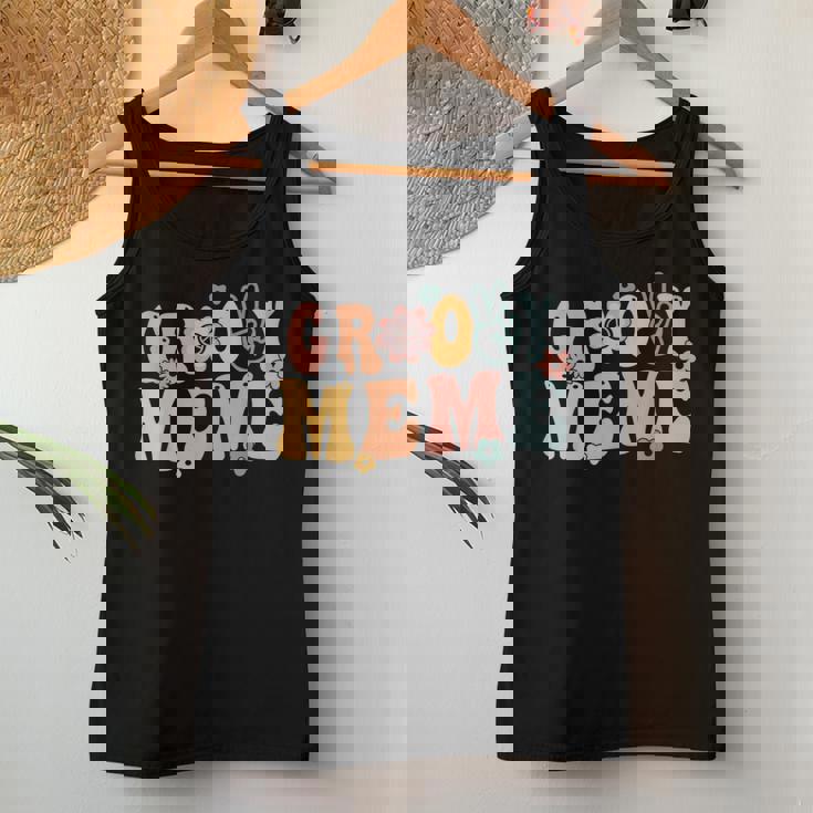 Groovy Meme Retro Mom Family Matching Mother's Day Women Tank Top Personalized Gifts