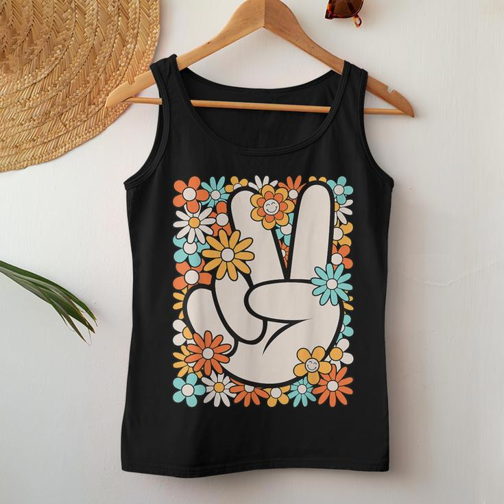 Hippie Peace Hand Sign Groovy Flower 60S 70S Retro Women Tank Top Funny Gifts