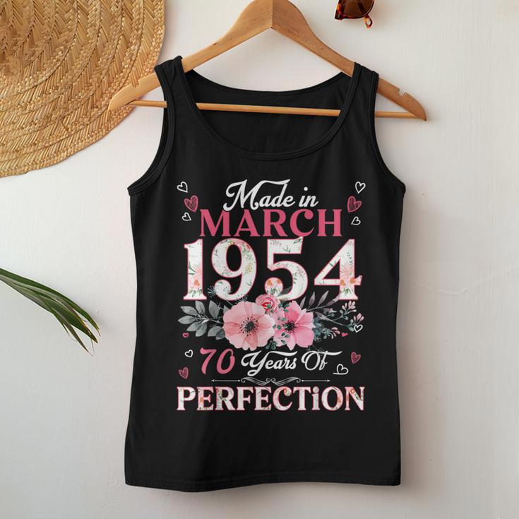 Made In Floral March 1954 70Th Birthday 70 Years Old Women Tank Top Unique Gifts