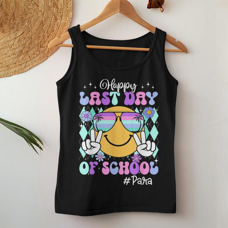 Retro Groovy Happy Last Day Of School Paraprofessional Women Tank Top Funny Gifts