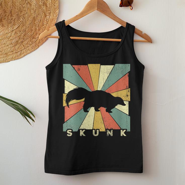 Vintage Skunk Lover Retro Style Animal Women Tank Top Unique Gifts