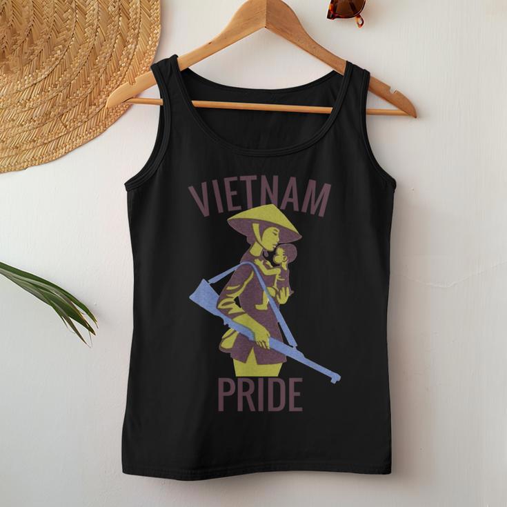 Vintage Soldier Vietnam Pride Vietnamese Mom I Love Vietnam Women Tank Top Unique Gifts