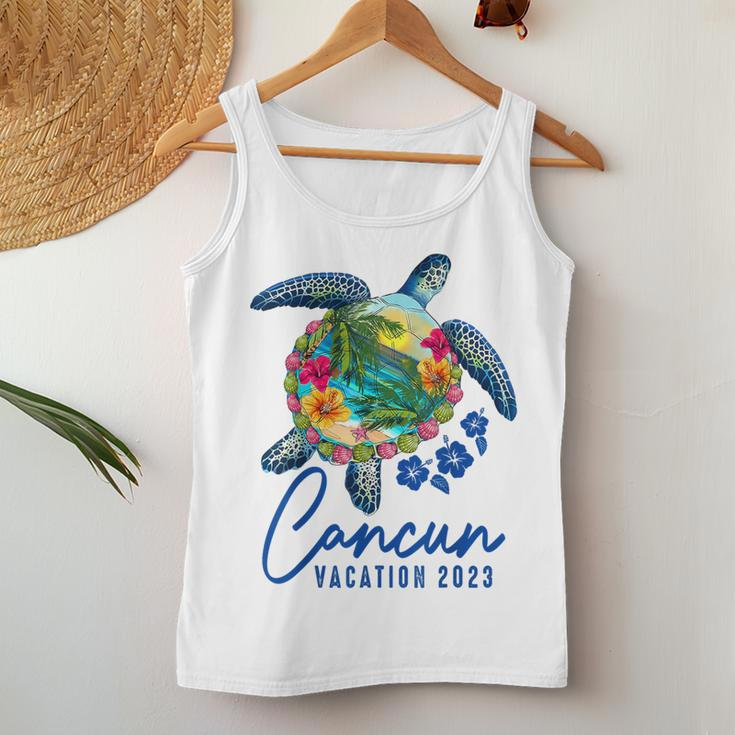 Cancun Sea Turtle Mexico Family Vacation 2023 Group Women Tank Top Funny Gifts