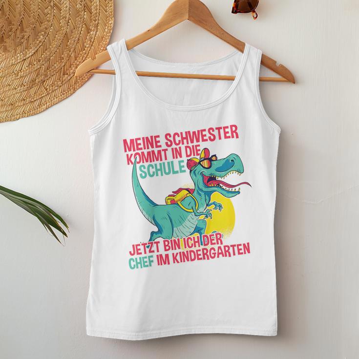 Children's Meine Schwester Kommt In Die Schule Jetzt Bin Ich Der Chef Tank Top Frauen Lustige Geschenke