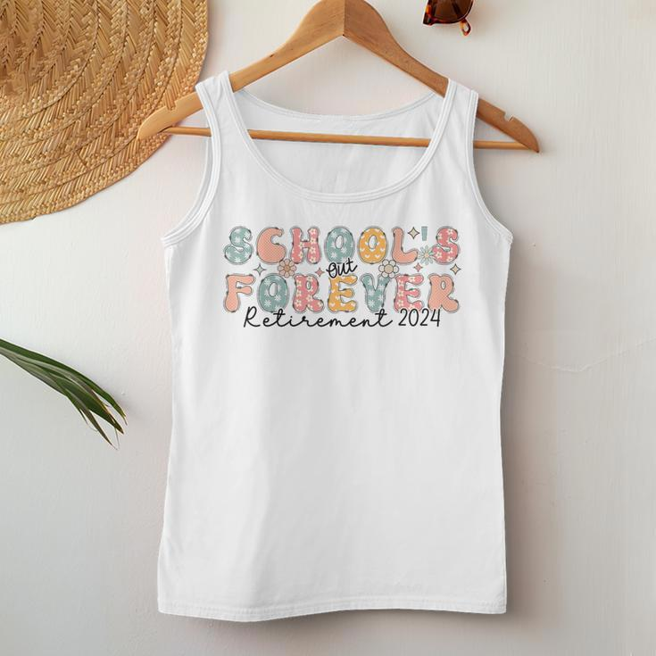 Groovy School's Out Forever Retirement 2024 Retired Teacher Women Tank Top Funny Gifts