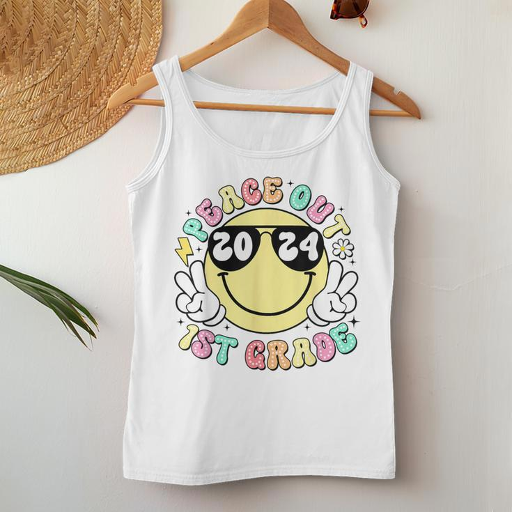 Peace Out 1St Grade Retro Smile Last Day Of School 2024 Women Tank Top Unique Gifts