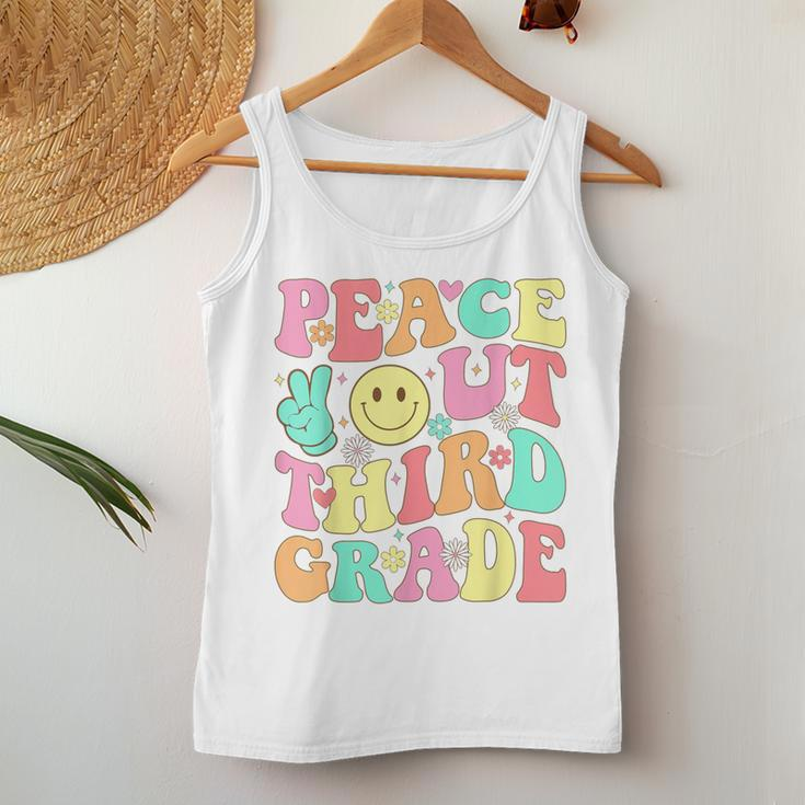 Peace Out Third Grade Groovy 3Rd Grade Last Day Of School Women Tank Top Unique Gifts