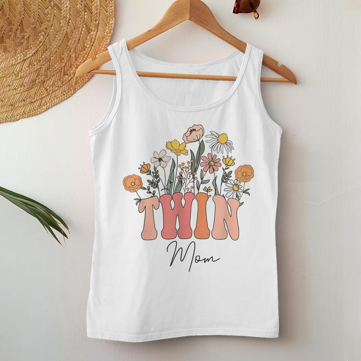 Retro Groovy Floral Twin Mom Mother's Day Wildflower Women Women Tank Top Unique Gifts