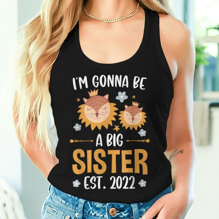 I Become A Big Sister 2022 Lion Women Tank Top Gifts for Her