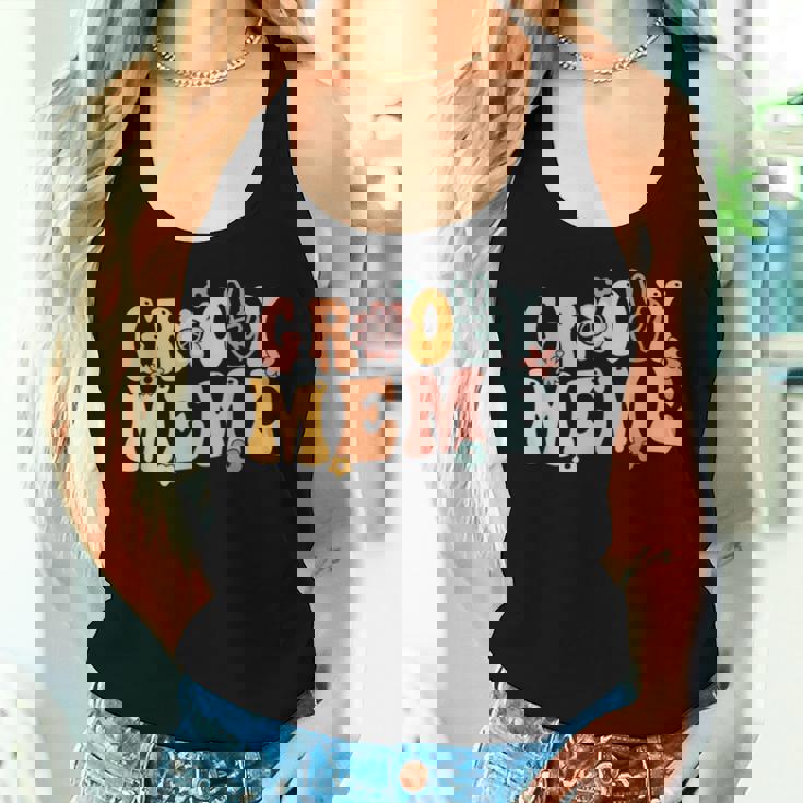 Groovy Meme Retro Mom Family Matching Mother's Day Women Tank Top Gifts for Her