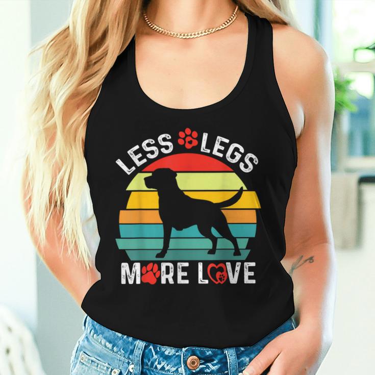 Less Legs More Love Stativ Für Hundeliebhaber Hund Mama Hund Papa Tank Top Frauen Geschenke für Sie