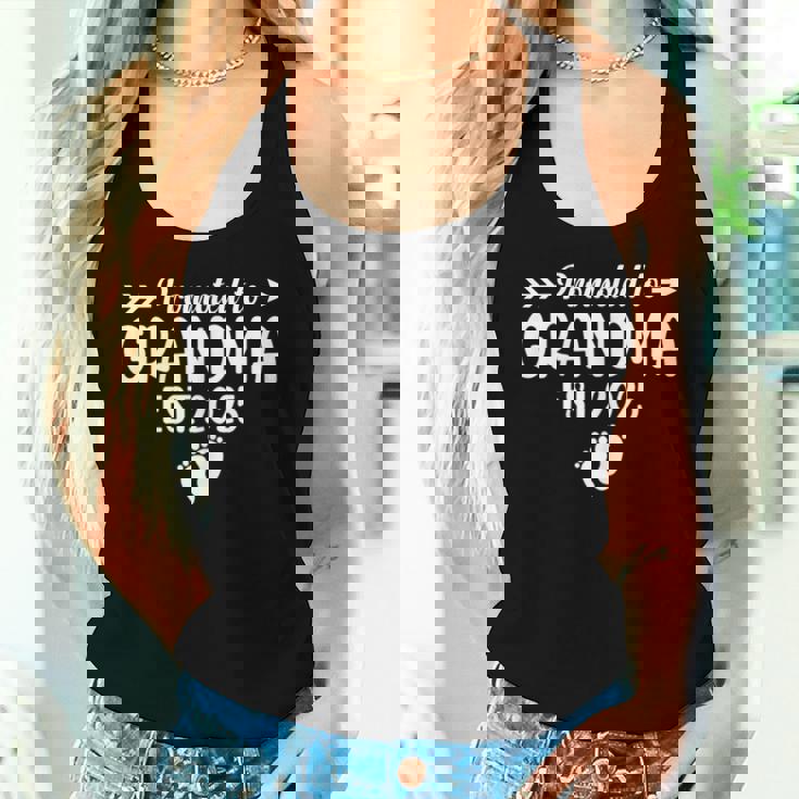 Soon To Be Grandma 2025 Promoted To Grandma Est 2025 Women Tank Top Gifts for Her