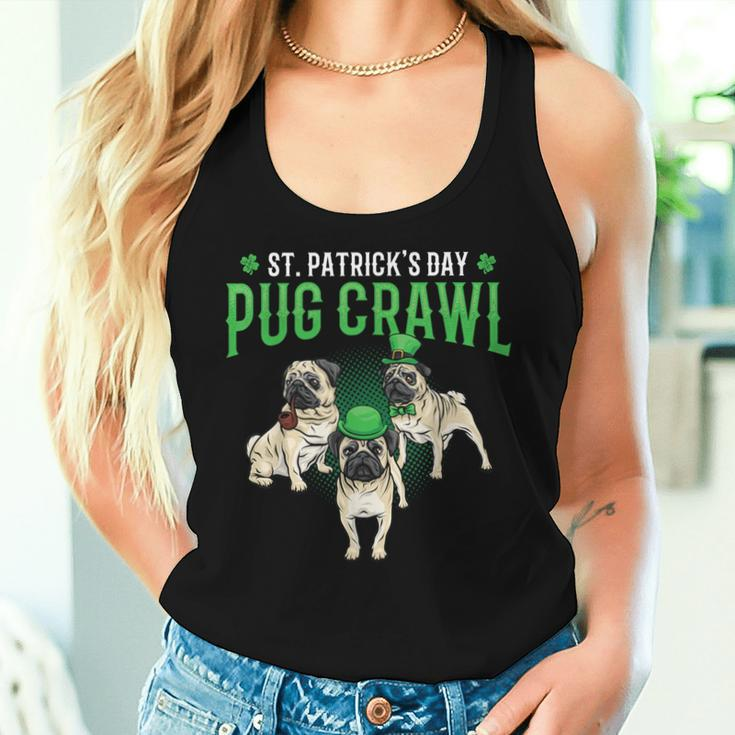 St Patrick's Day Parade Of Pug Crawl Dog Lovers Pug Mom Dad Women Tank Top Gifts for Her