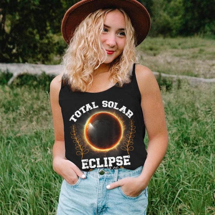 Total Solar Eclipse 2024 Flower Totality Spring 08-04-2024 Women Tank Top Gifts for Her