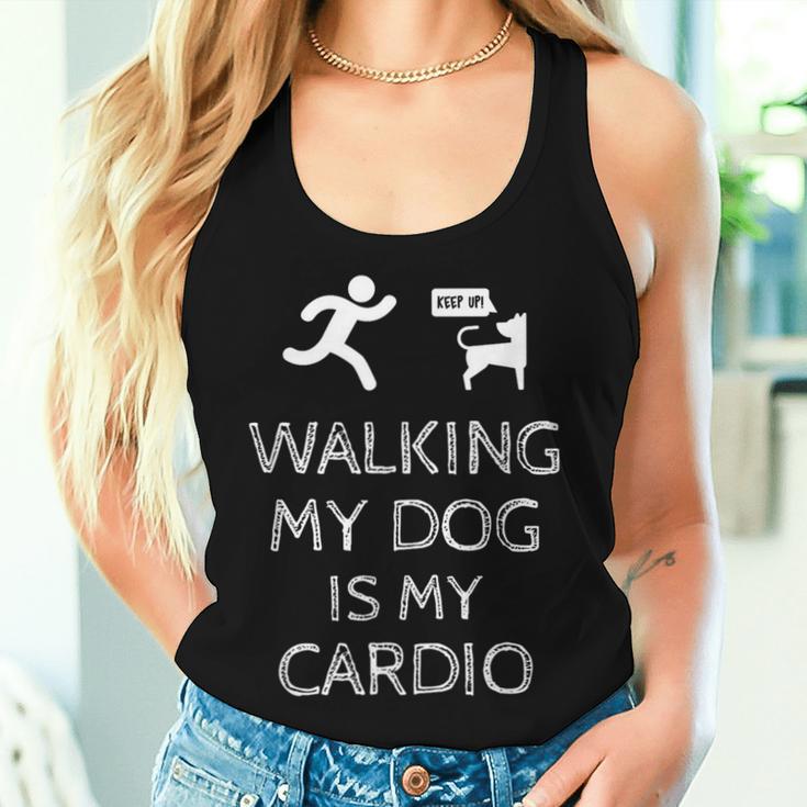 Walking My Dog Is My Cardio Lustiger Hundeliebhaber Hund Mama Hund Papa Tank Top Frauen Geschenke für Sie