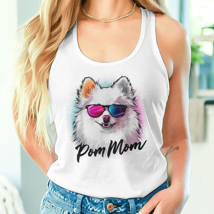 Cute & Pomeranian Pom Dog Mom Breed Portrait For Women Women Tank Top Gifts for Her